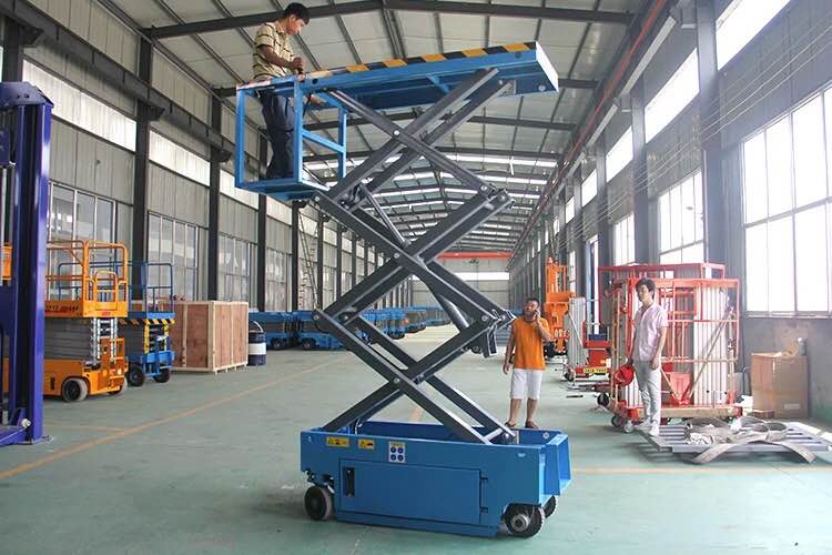 自行走式升降機(jī) 