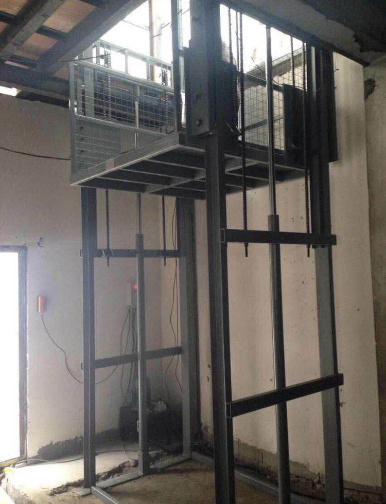 導(dǎo)軌式升降平臺(tái)